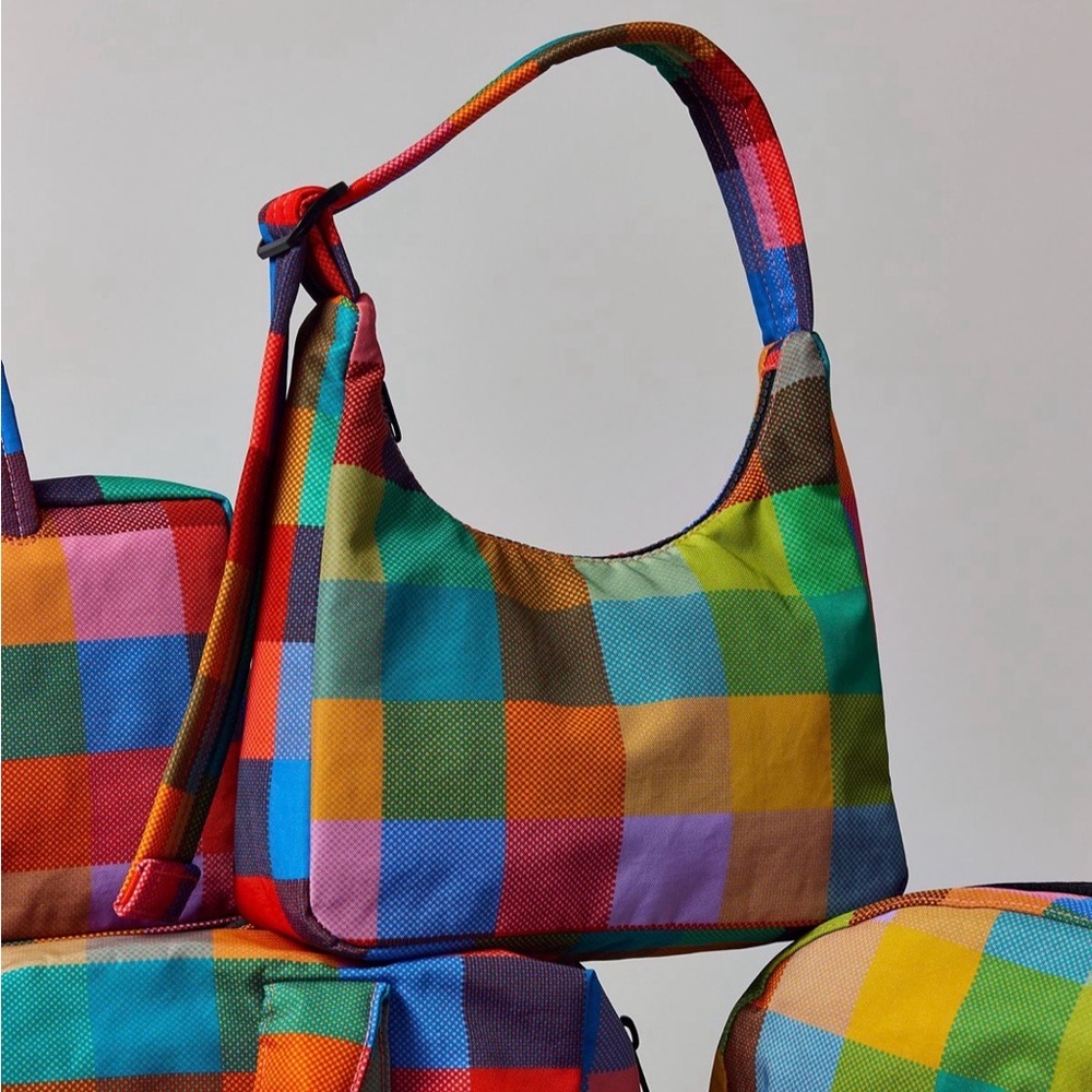 NWT BAGGU Mini Nylon Shoulder Bag Madras - Picture 11 of 12